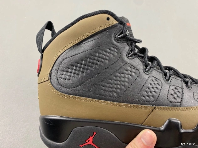 1st Kicks Shoes 9 Olive Air Jordan HV4794-030 0728